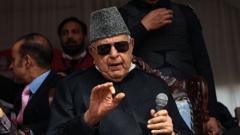 कश्मीर पर फ़ारुक़ अब्दुल्लाह ने ऐसा क्या कहा जिसे बीजेपी ने बताया ‘भारत विरोधी’